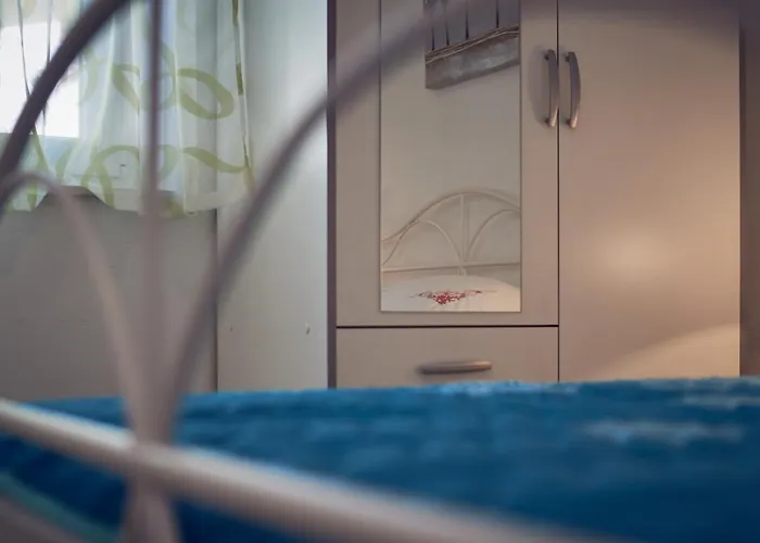 House Dvor Casa vacanze *