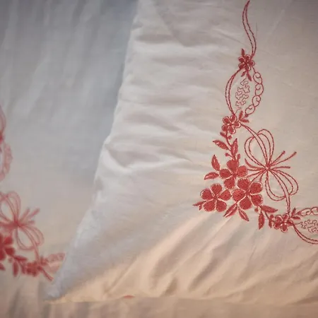 House Dvor Dom wakacyjny