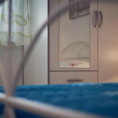 House Dvor Dom wakacyjny *